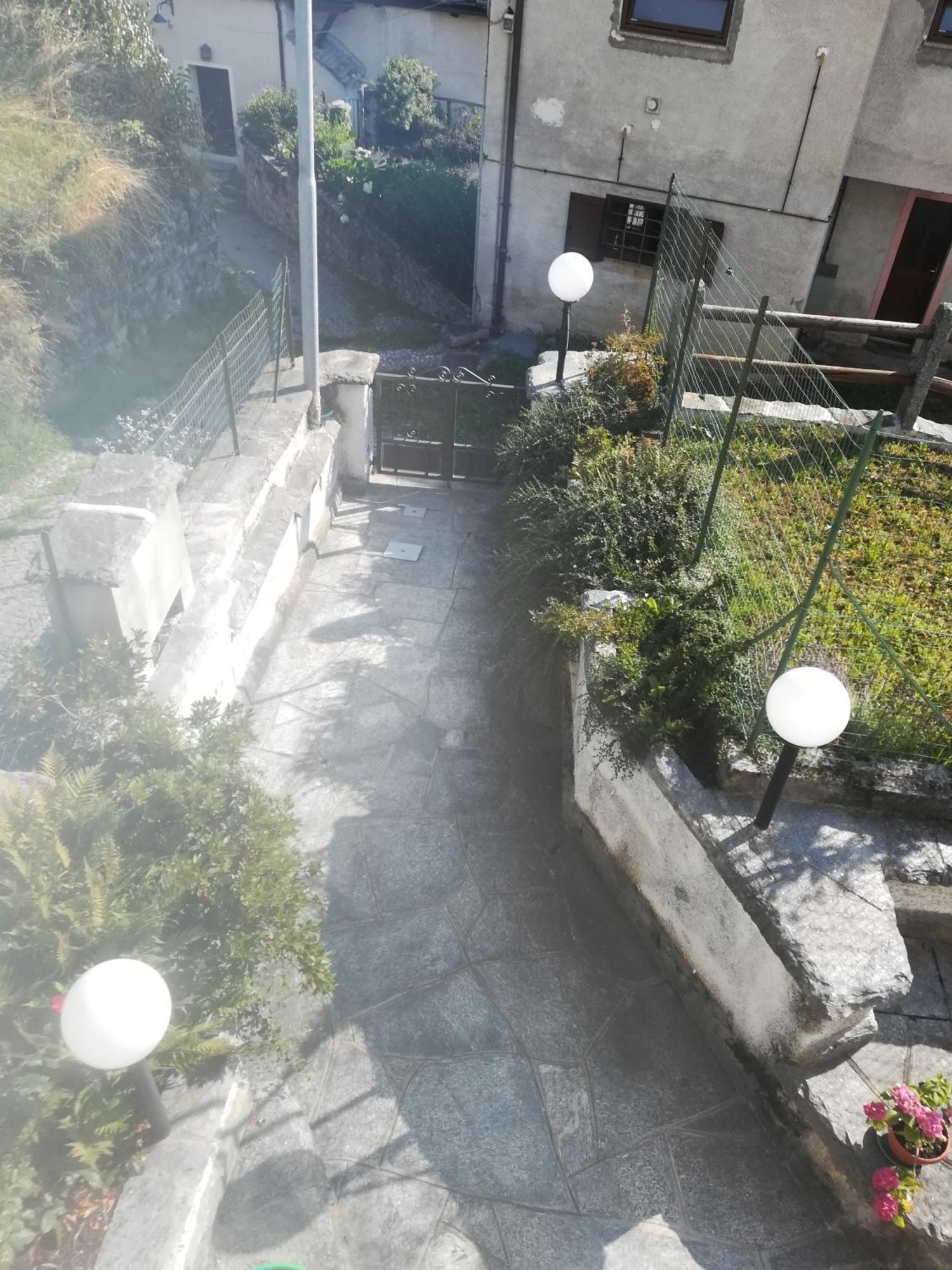 Da giuly Villa Mozzio Esterno foto